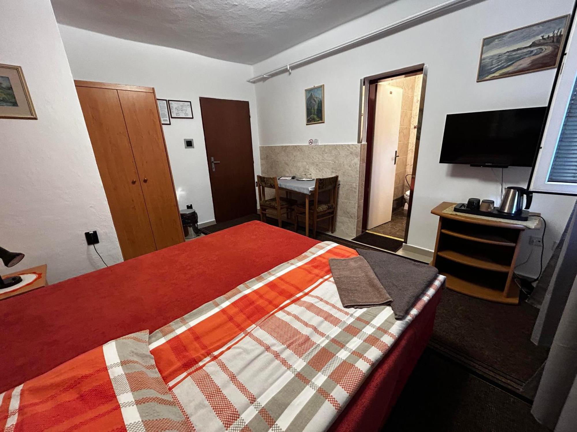Penzión Rozália Hotel Košice Exterior foto
