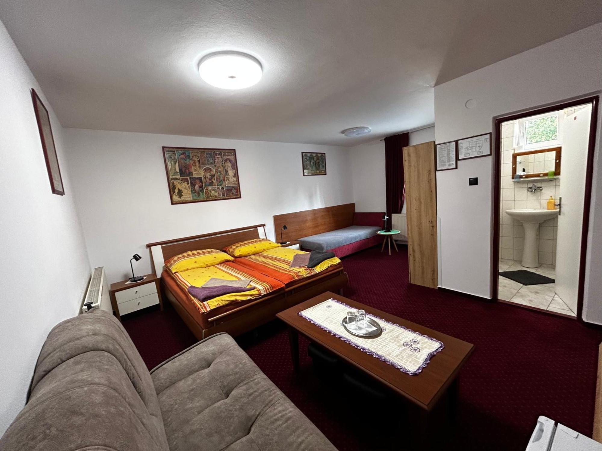 Penzión Rozália Hotel Košice Exterior foto